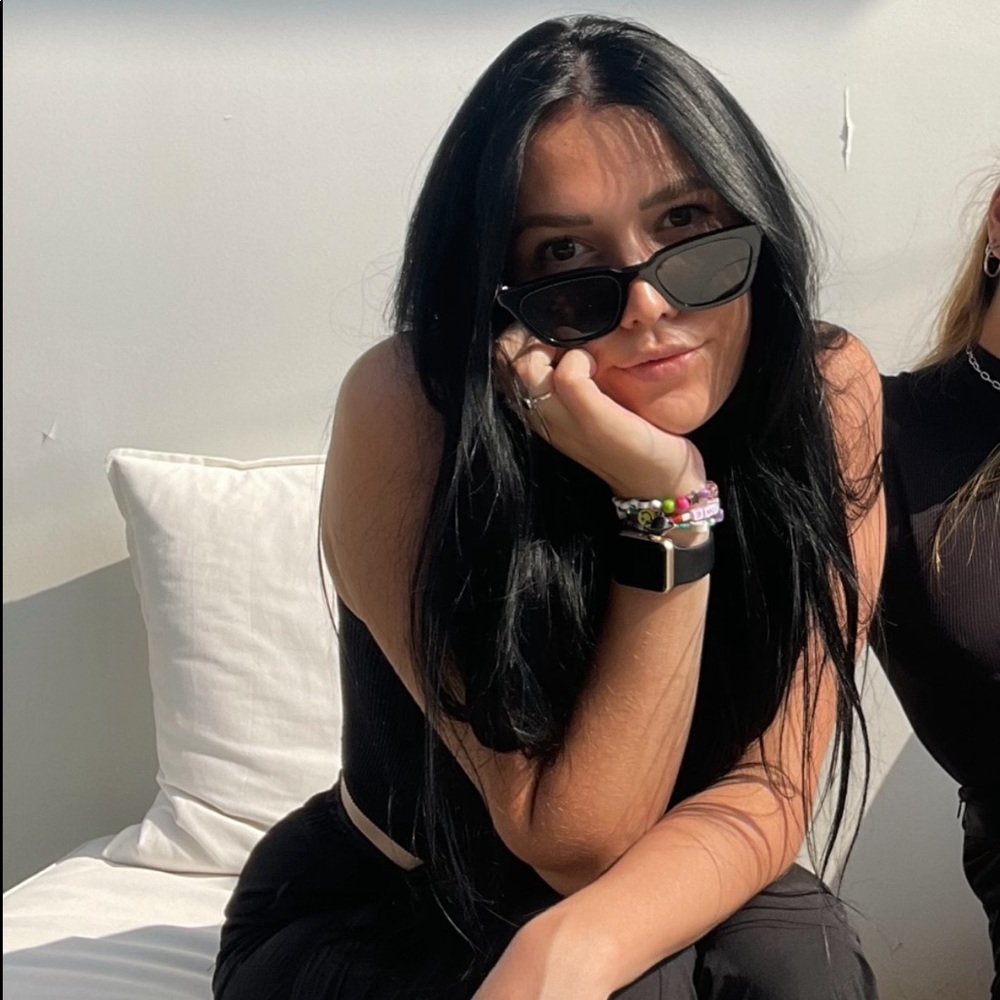 Meet your Posher, Juls!😊